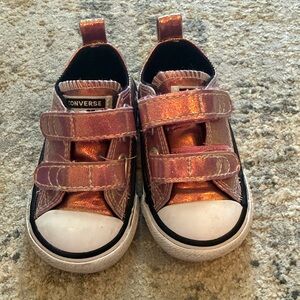 Converse Kids Metallic Rose Gold Velcro Sneakers